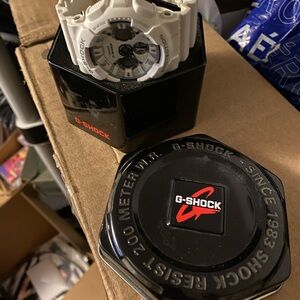 G-Shock White and Black Smartwatch